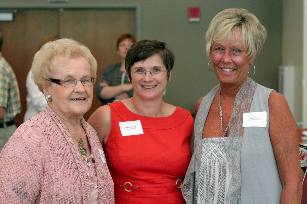 CIC COM Chamber Luncheon Doreen Squire Ficara Tammy Haney and Cherie Piebes