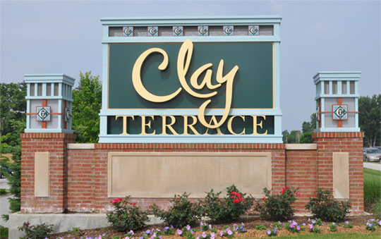 Clay Terrace sign Carmel 540