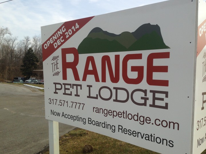 CIC COM 1230 Pet Range Lodge