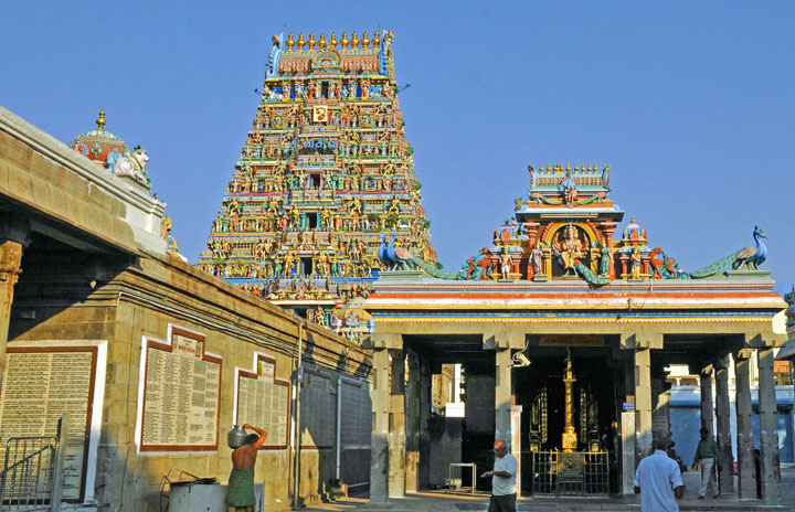 Column: St. Thomas and the Kapaleshvara Temple