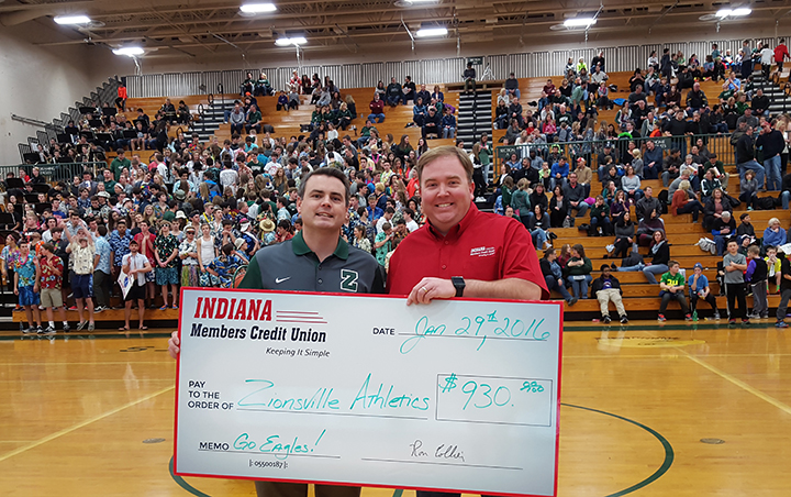 Indiana Members Credit Union presents $930 to Zionsville Community High School athletics
