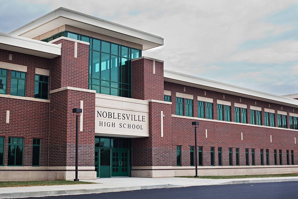 FBI investigating after bomb threat made at Noblesville Schools, other districts 