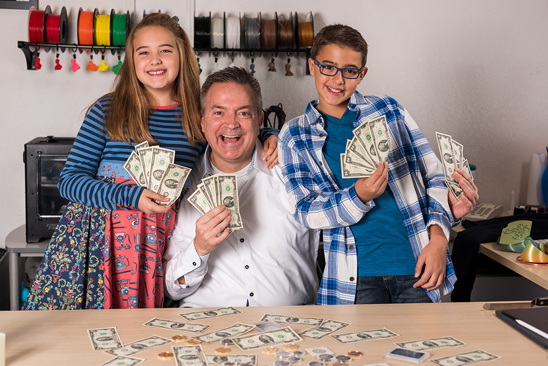 Money matters: Carmel dad, twins share financial tips on podcast