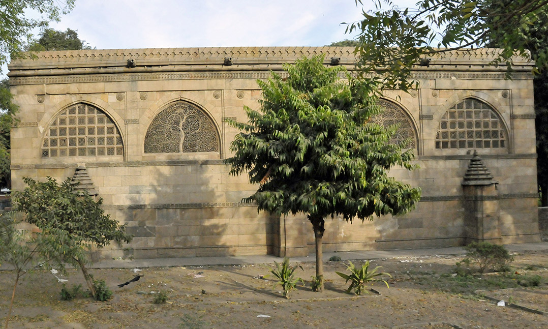 Column: Ahmedabad’s Sidī Saiyyed Mosque