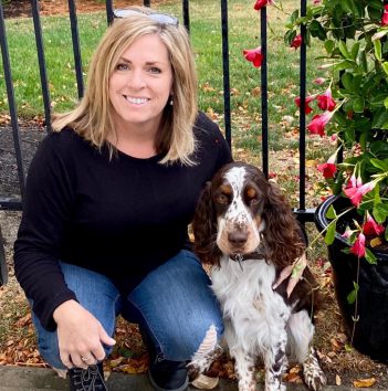 Carmel business owner, dog on trail of bed bugs • Current Publishing