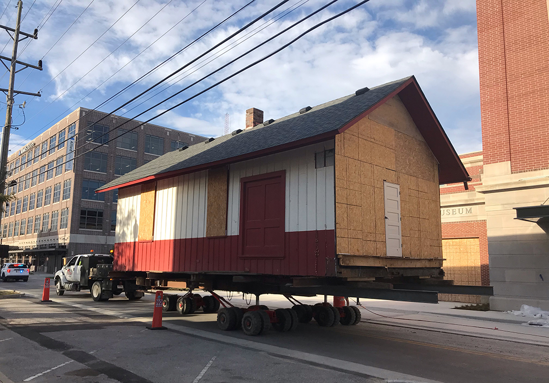 Snapshot: Monon Depot moved to temporary home