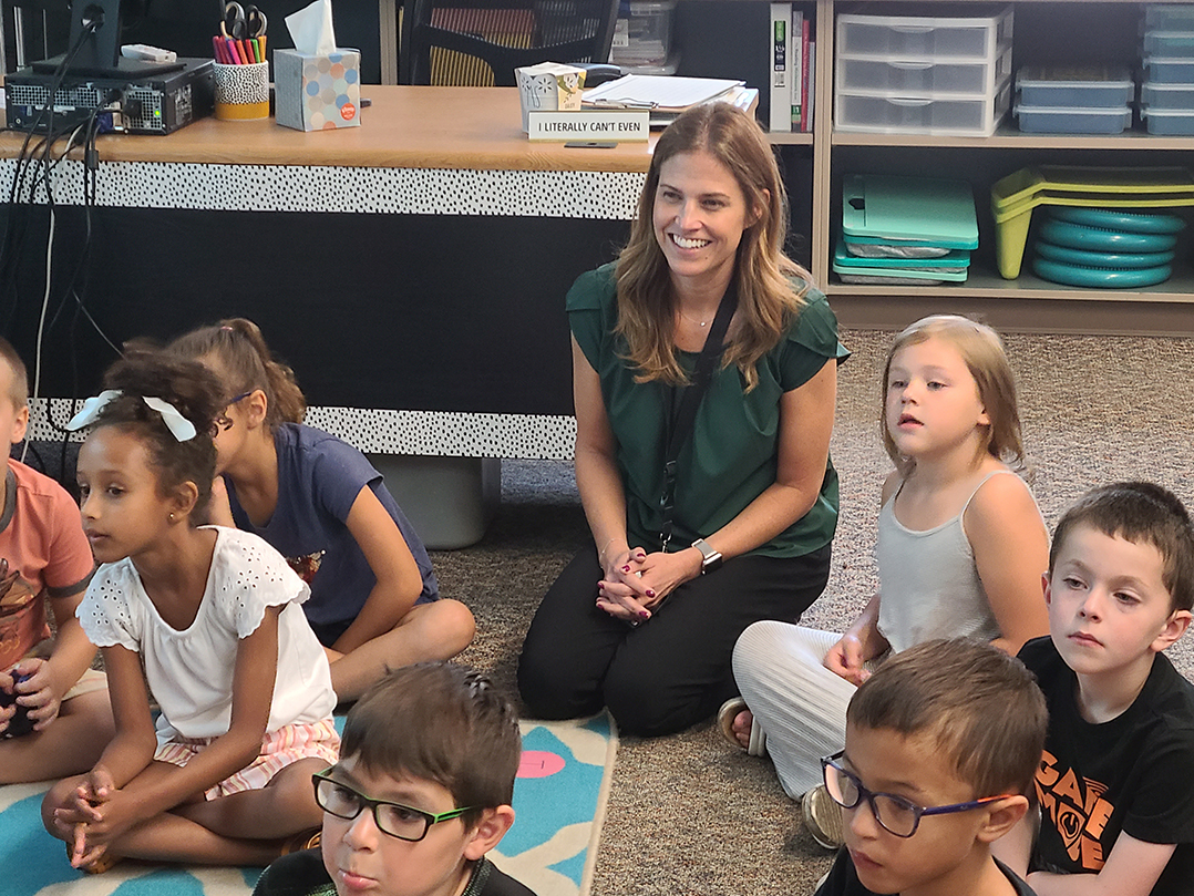 ‘The Best Profession’: Washington Woods Elementary School principal enjoys interacting with students, staff in her role