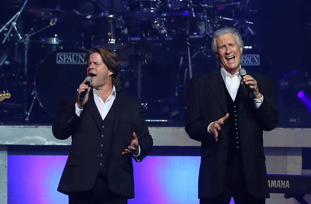The Righteous Brothers to perform at the Palladium