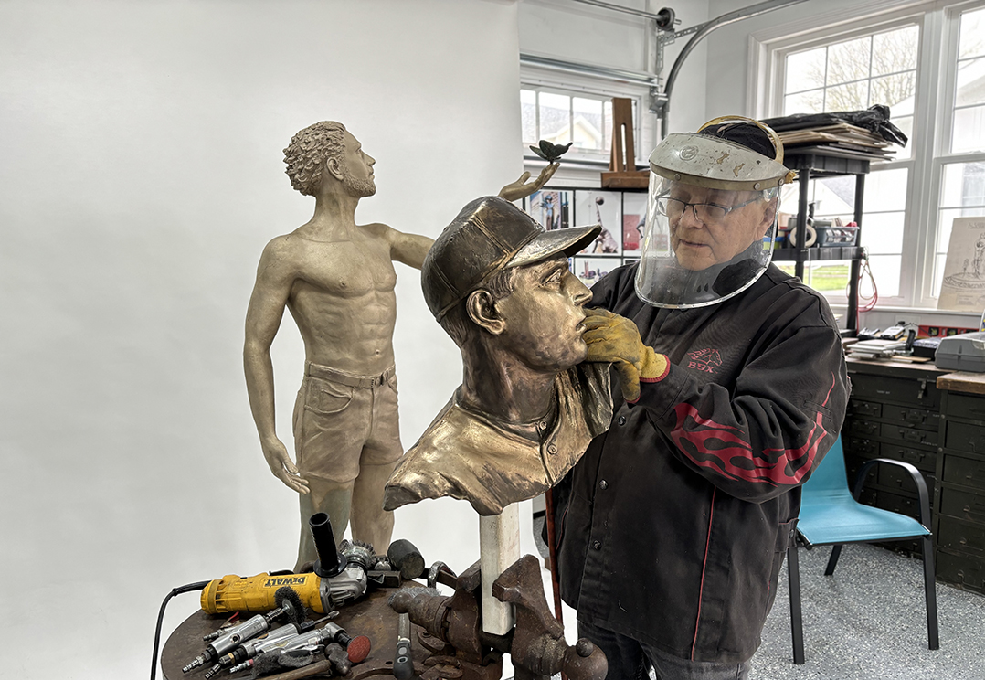 Sculpting a vision: Accomplished artist wants to establish roots, gallery in Noblesville