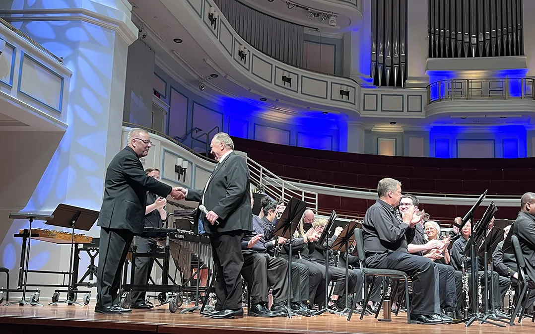 Indiana Wind Symphony bids farewell to founding music director